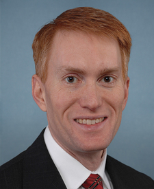 Official portrait of James Lankford