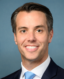 Official portrait of Morgan McGarvey
